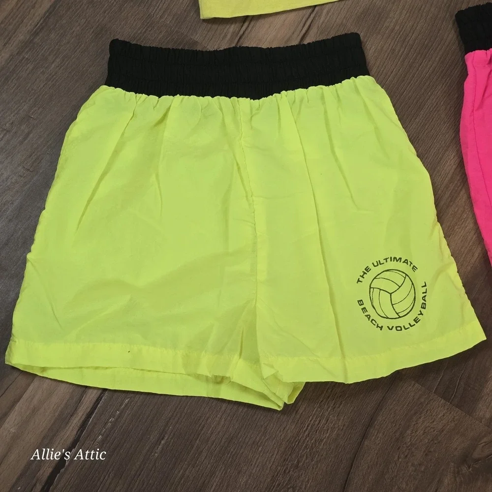 Girls 90s Vintage Volleyball T-Shirt Shorts Set Neon Pink Green Single Stitch 8*